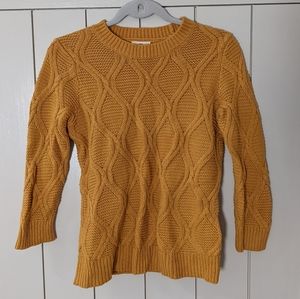 Old Navy Cable Knit Cotton sweater size small yellow mustard